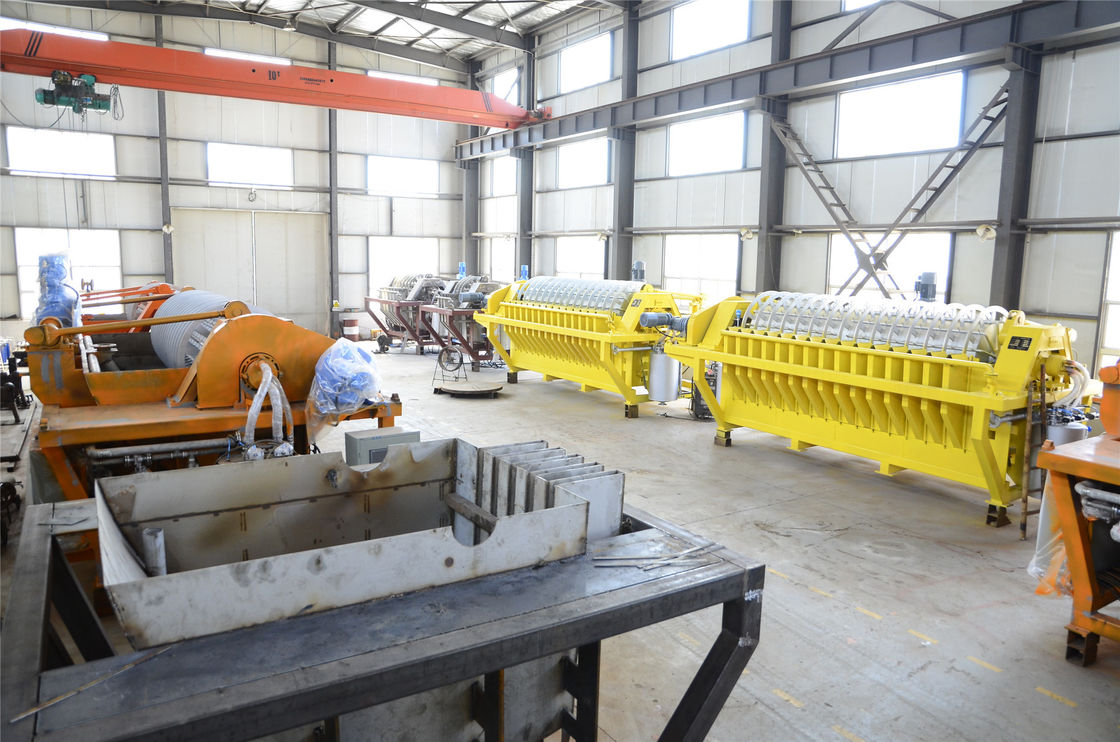 फ़िल्टरिंग क्षेत्र 6 घन मीटर 120 घन मीटर तक सिरेमिक वैक्यूम फ़िल्टरेशन उपकरण फ़िल्टरेशन के लिए डिज़ाइन की गई ऊर्जा बचत प्रणाली